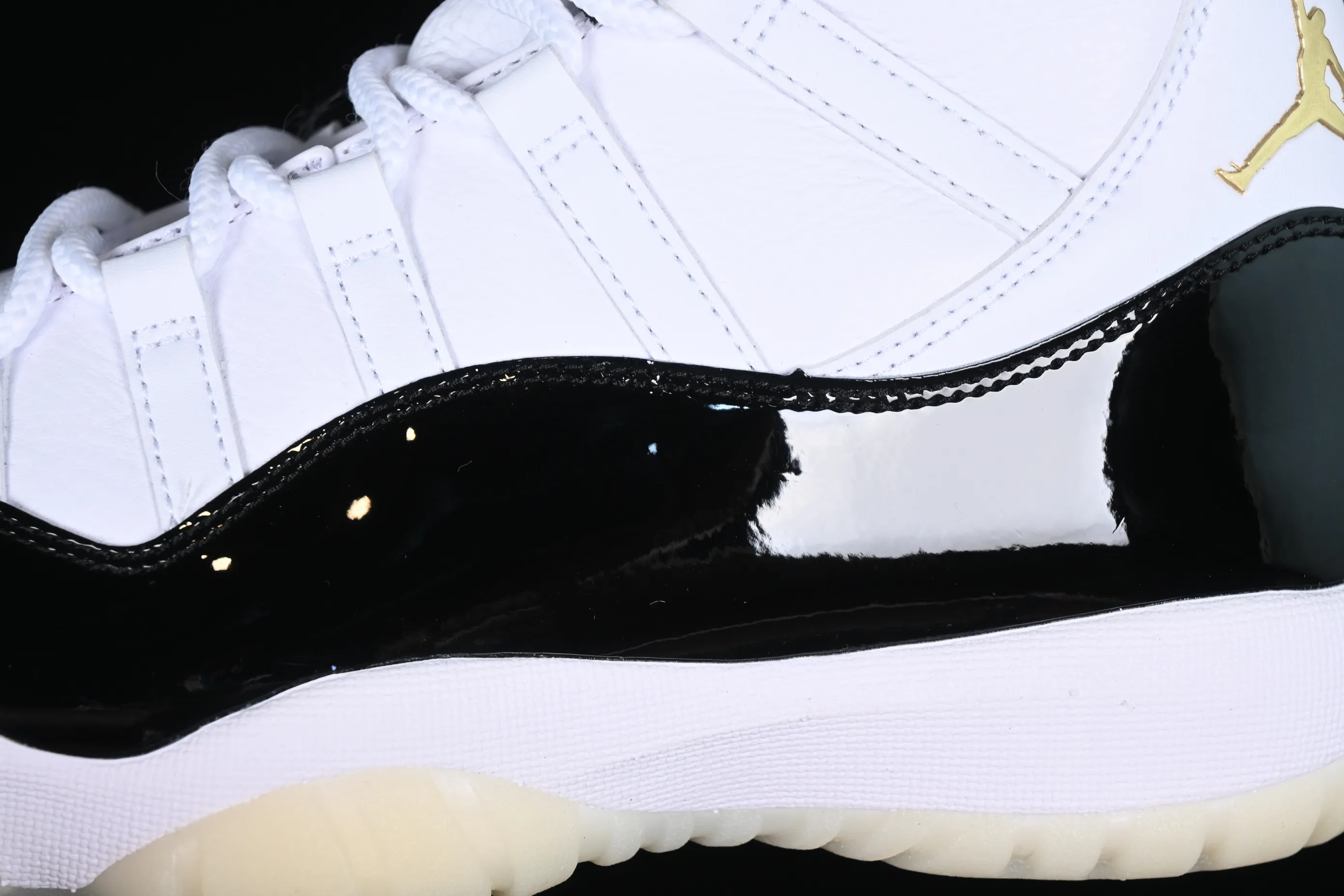 All Categories Air Jordan Jordan series basketball shoes Air Jordan 11 OG version Air Jordan 11 "DMP" AJ11 Joe 11 gold brick Kang buckle genuine carbon first layer CT8012-170